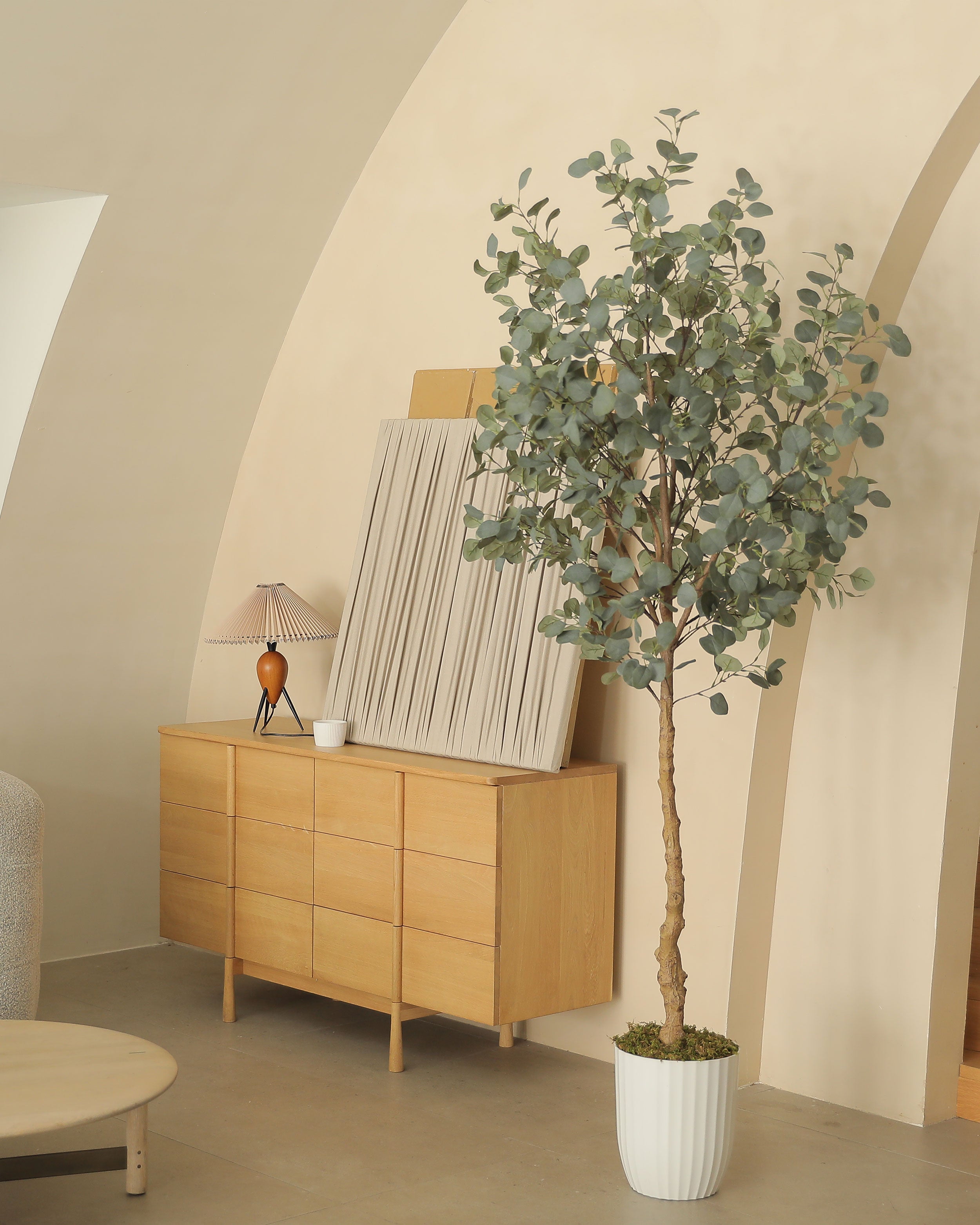 Exploring Eucalyptus: Strange Nature in Artificial Leaves